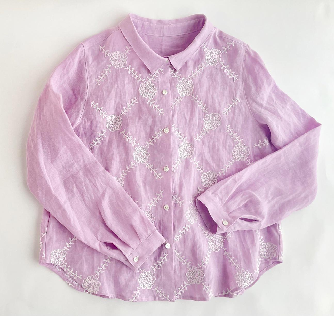 リネン 100%ラベンダー　 刺繍シャツ　トウダイグサ刺繍　サイズが選べる【受注製作】　草花模様　ボタニカル1枚目の画像