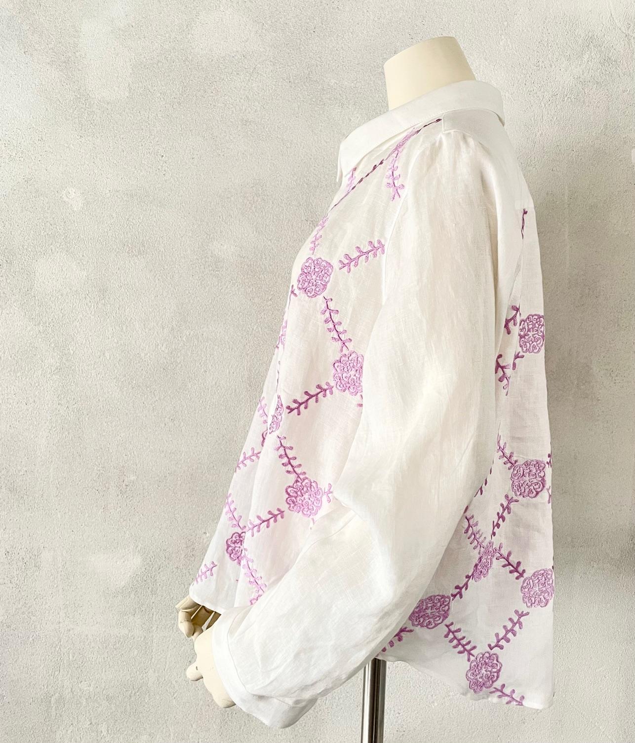 リネン 100%白　 刺繍シャツ　トウダイグサ刺繍　サイズが選べる【受注製作】　草花模様　ボタニカル