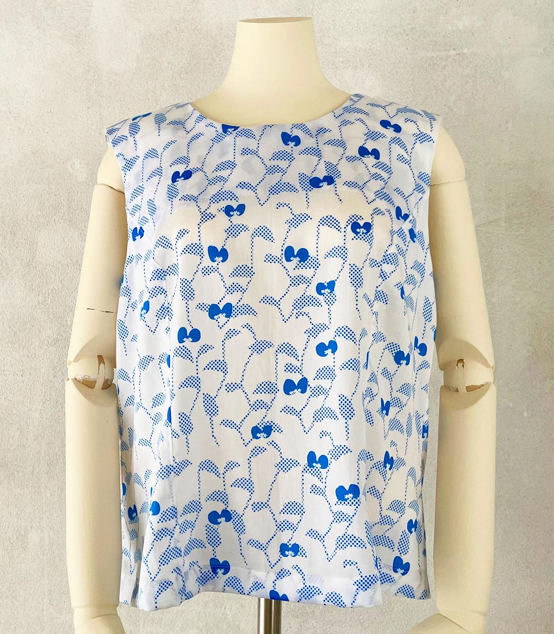 爽やかノースリーブブラウス / ツユクサ 秋まで活躍 ジャケットやニットのインに 草花模様 ボタニカル | 3枚目